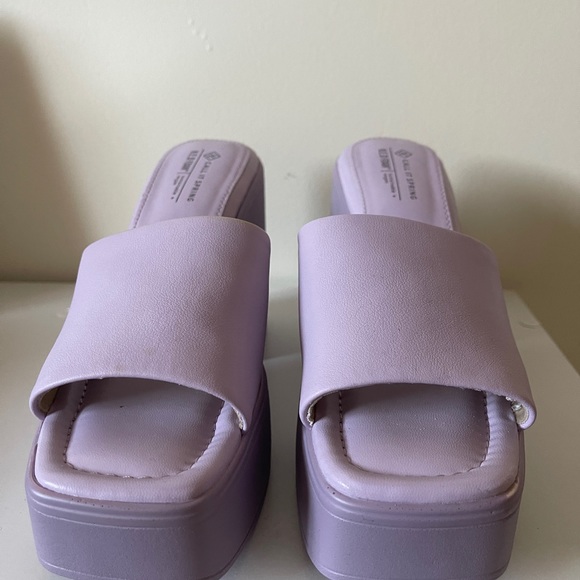 Call it spring palomaa heels - Picture 3 of 5